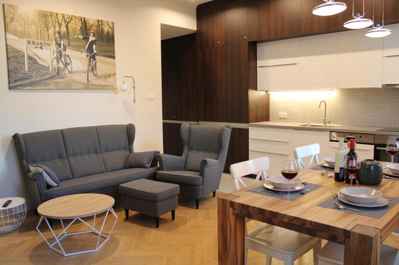 Dominican Square By Hashtag Apartments Krakow Exterior photo